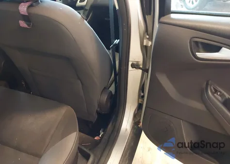 2014 Ford Focus Se from USA, damaged, VIN 1FADP3F27EL133695